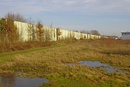 Lrmschutz an der Autobahn A52 in Hardt. Blick von der Autobahnberfhrung Tomphecke nach Osten.
